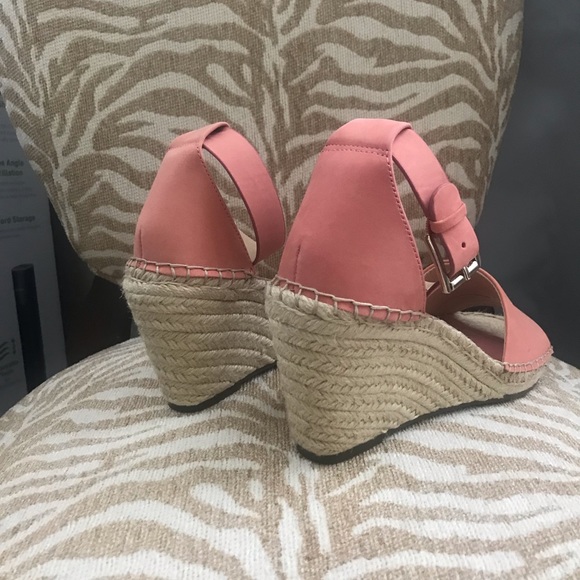 Pretty wedge sandals - Picture 5 of 6